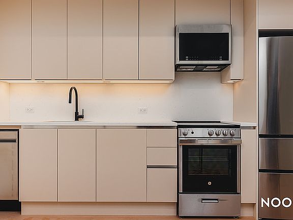 3rd image of 130 Hope St APT 111
