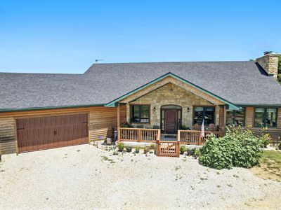 6010 SW Douglas Rd, Topeka, KS, 66610