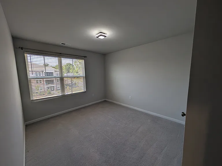 3010 Brellon Ln — Photo 14