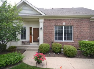 3962 Honeymoon Rdg, Lake In The Hills, IL 60156