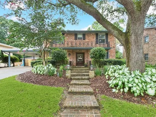 2534 Danbury Dr, New Orleans, LA 70131