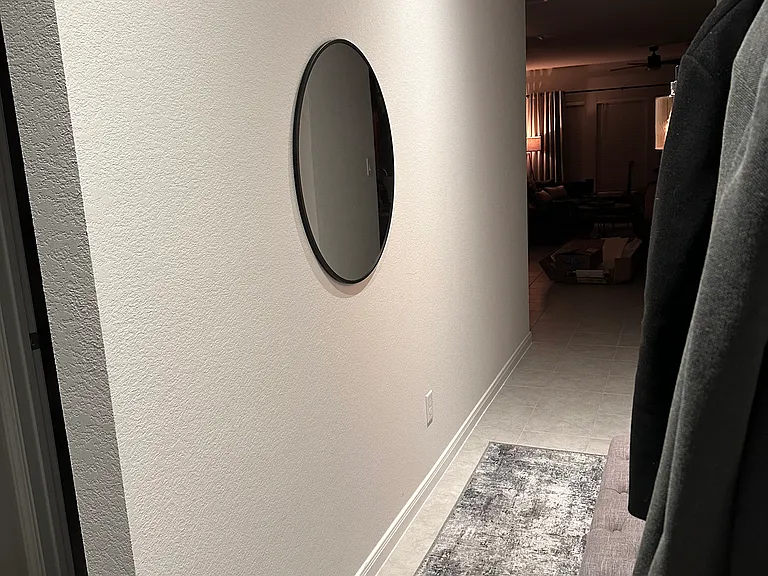 748 Oxford Ln — Photo 12