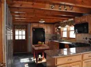 1 Overlook Dr, Springfield, VT 05156