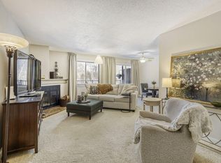 7601 W 101st St APT 312, Minneapolis, MN 55438
