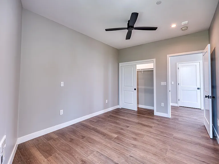 4202 Telegraph Ave #301 — Photo 14