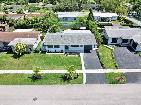 3rd image of 12350 NW 29th Place