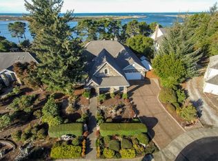 23 Shoreline Dr, Florence, OR 97439