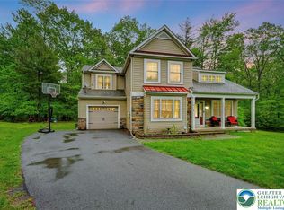 512 Cornerstone Way, East Stroudsburg, PA 18301