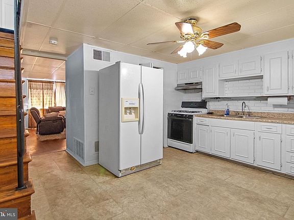 5th image of 3311 Kessler Ct