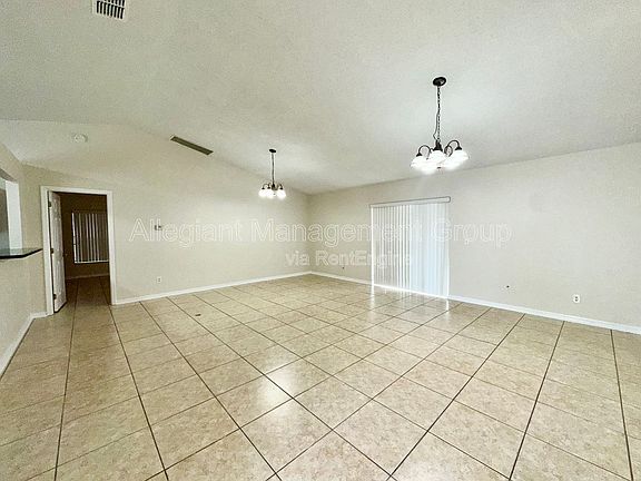 3rd image of 602 Del Aire Ct