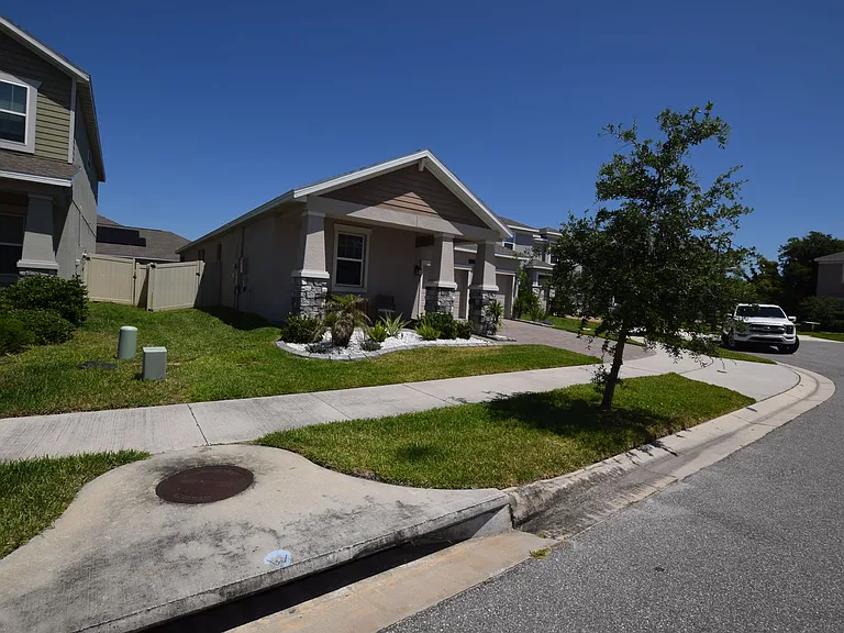 5055 Hatchineha Ct — Photo 3