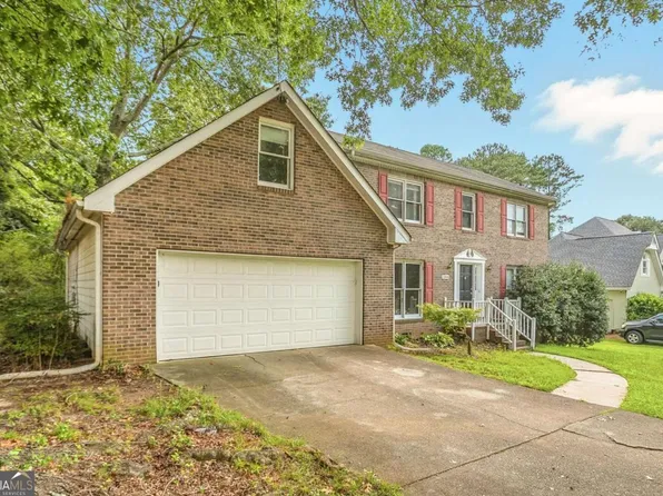 1144 Lakeview Rd, Grayson, GA 30017