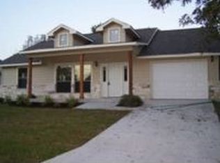 1011 N Main St, Burnet, TX 78611