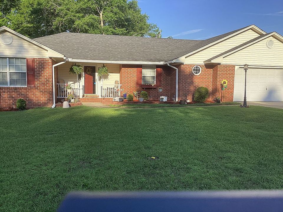 1st image of 1090 Morris Way Dr