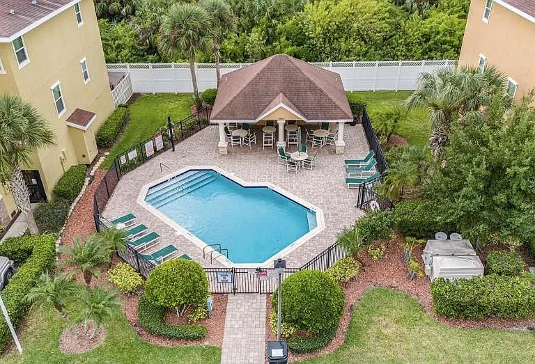 5521 Yellowfin Ct — Photo 18