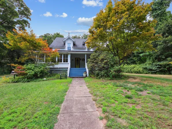 70 Murlyn Road, Hamden, CT 06518