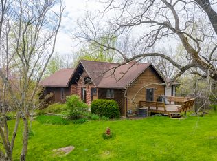 1418 Summit View Dr, Holts Summit, MO 65043