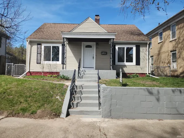 928 W Miami Ave, Logansport, IN 46947