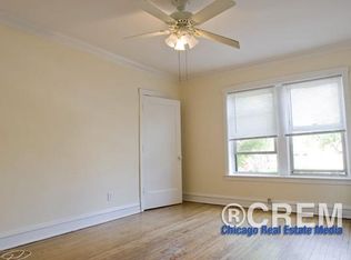 1557 W Fargo Ave #3R, Chicago, IL 60626
