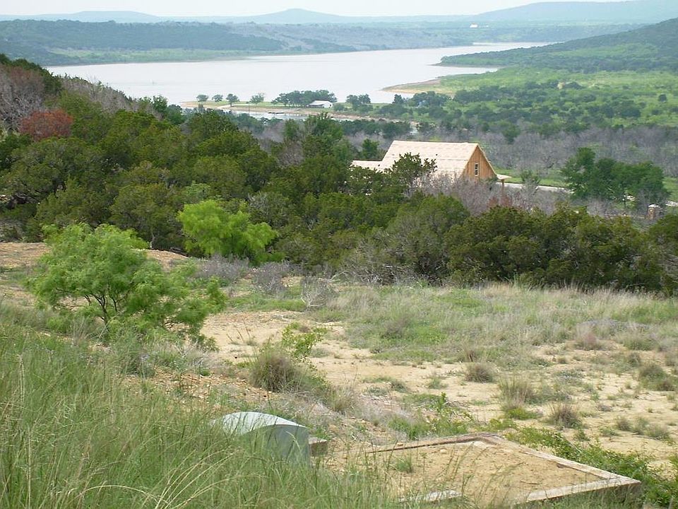 1st image of 1000 Raven Cir #103