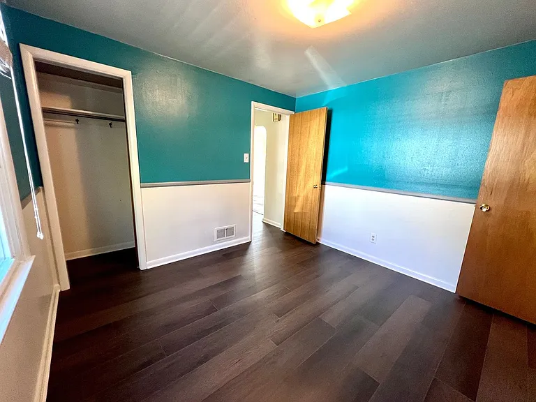 2449 Otis St — Photo 55