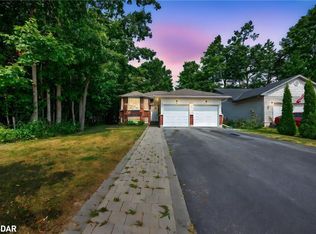 393 Grenville Ave, Orillia, ON L3V8A7