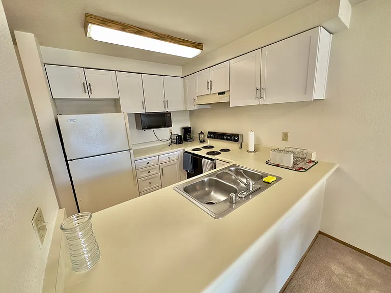 4011 Whitman Ave N #303 — Photo 25