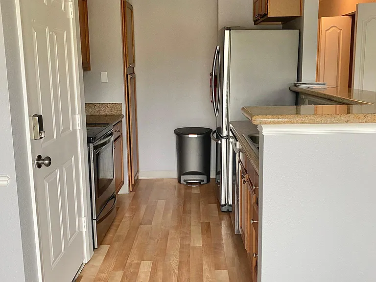 41 Grandview St #109 — Photo 6