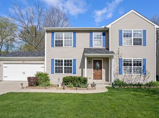 1820 Rock Valley Dr, Kalamazoo, MI 49006