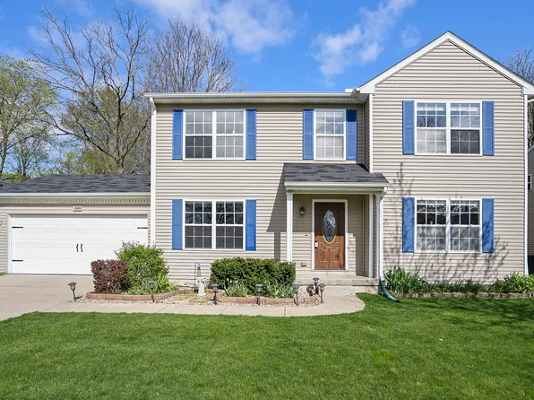 1820 Rock Valley Dr, Kalamazoo, MI 49006