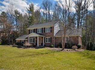 208 Lichen Ln, Hendersonville, NC 28791