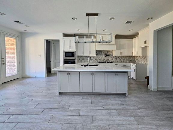 5th image of 2280 Jenna Ln