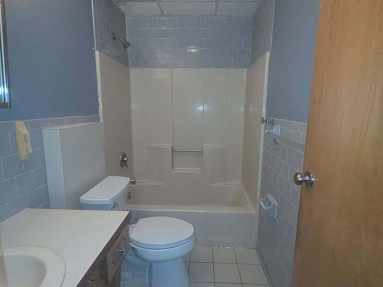 27-43 Framingham Dr — Photo 14