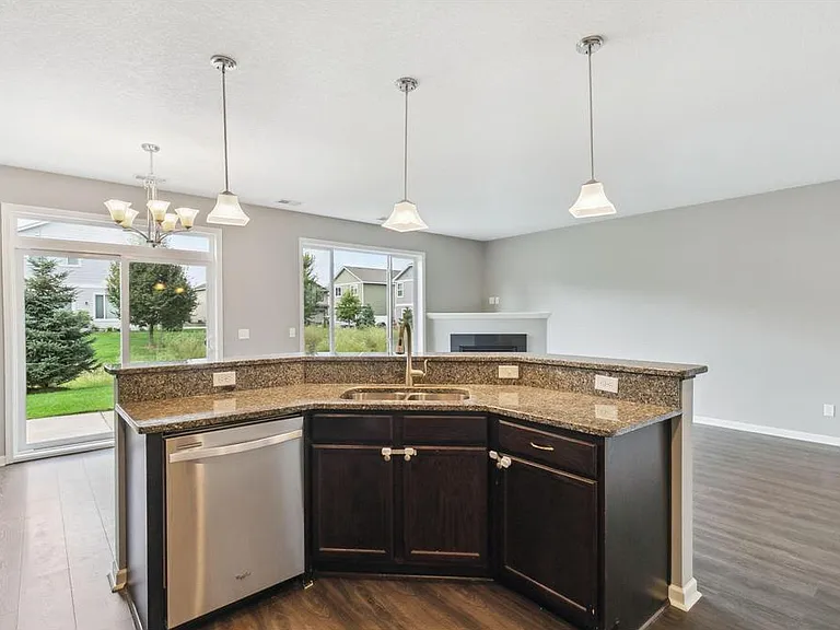 12420 Bataan St NE — Photo 12