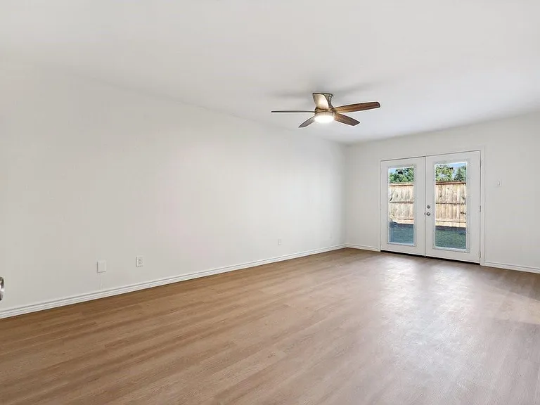 15641 Terrace Lawn Cir — Photo 19