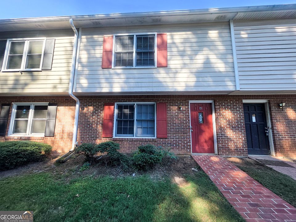 1st image of 2140 Kings Gate Cir APT B