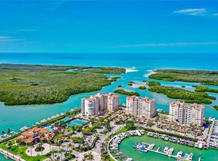 425 Dockside Dr #PENTHOUSE 1, Naples, FL 34110