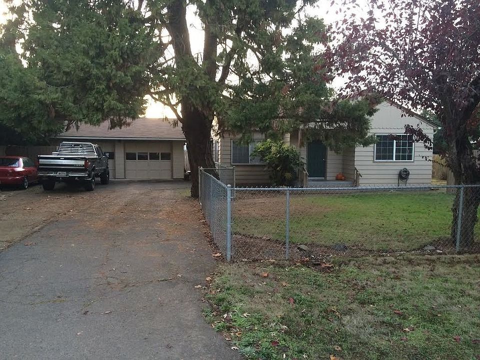 2nd image of 1430 Waite St