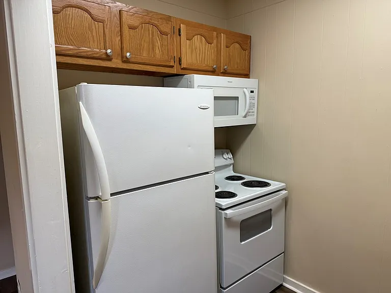 4 Derby St — Photo 5