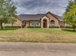 7221 Hamilton Dr, Midlothian, TX 76065