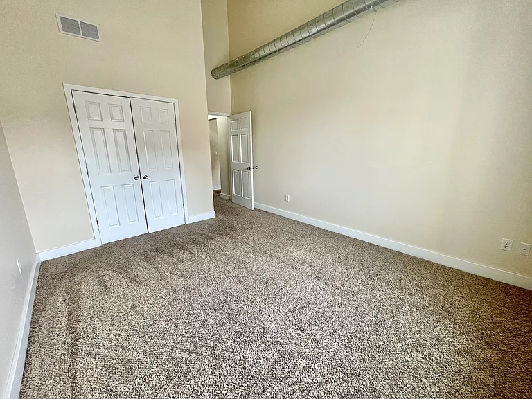 1320 5th Ave #103 — Photo 11