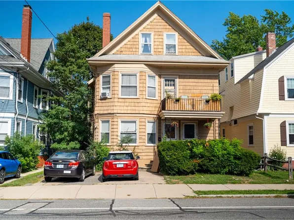 125-127 Taber Ave, Providence, RI 02906