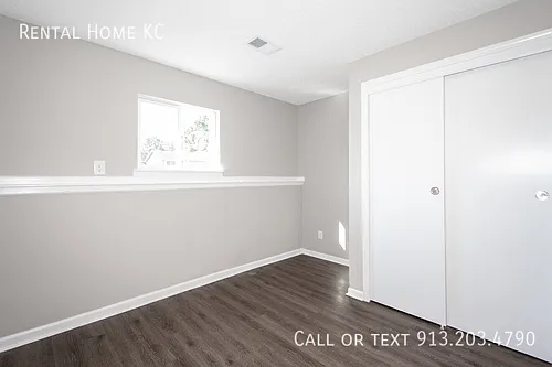 1224 E Cothrell St — Photo 22