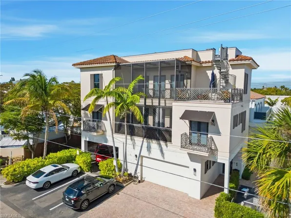 340 12th AVE S #6, NAPLES, FL 34102