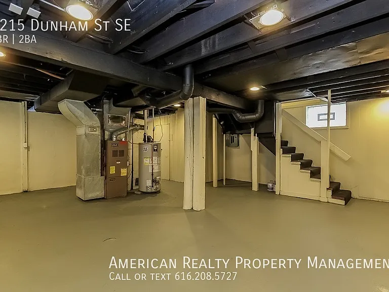 1215 Dunham St SE — Photo 14