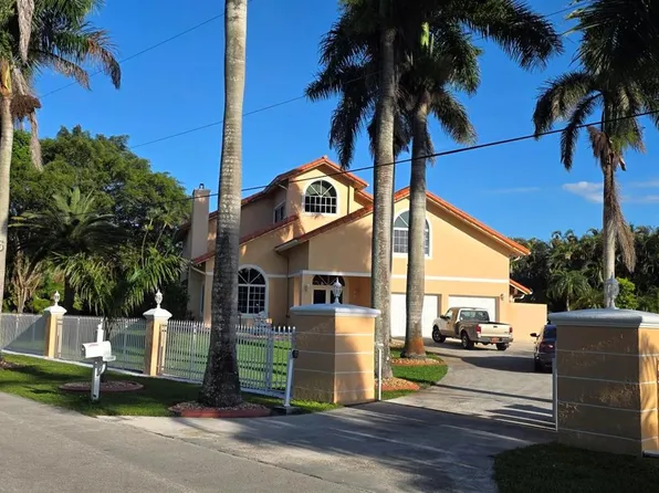 11650 NW 17th Ct, Plantation, FL 33323