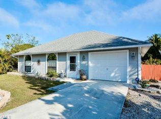 11851 Bradley Ct, Bonita Springs, FL 34135