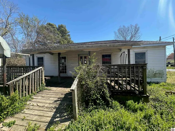 1929 Center St, Paducah, KY 42003