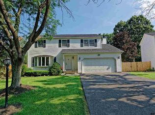 14 Ann Lee Ct, Latham, NY 12110