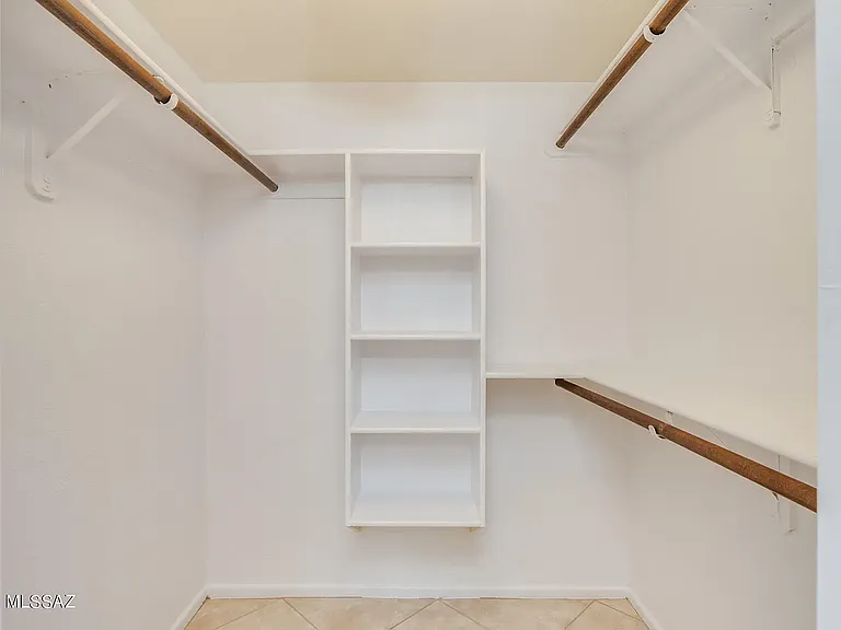 4461 E Bullrush Ln — Photo 9